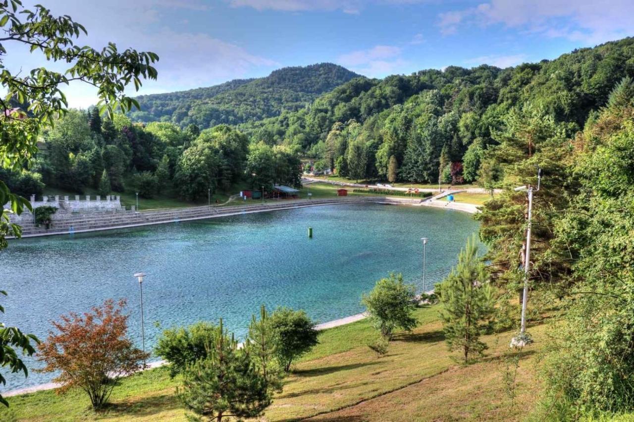 Kuca Za Odmor, Ferienhaus, Holiday Home Rugas Orahovica Dış mekan fotoğraf
