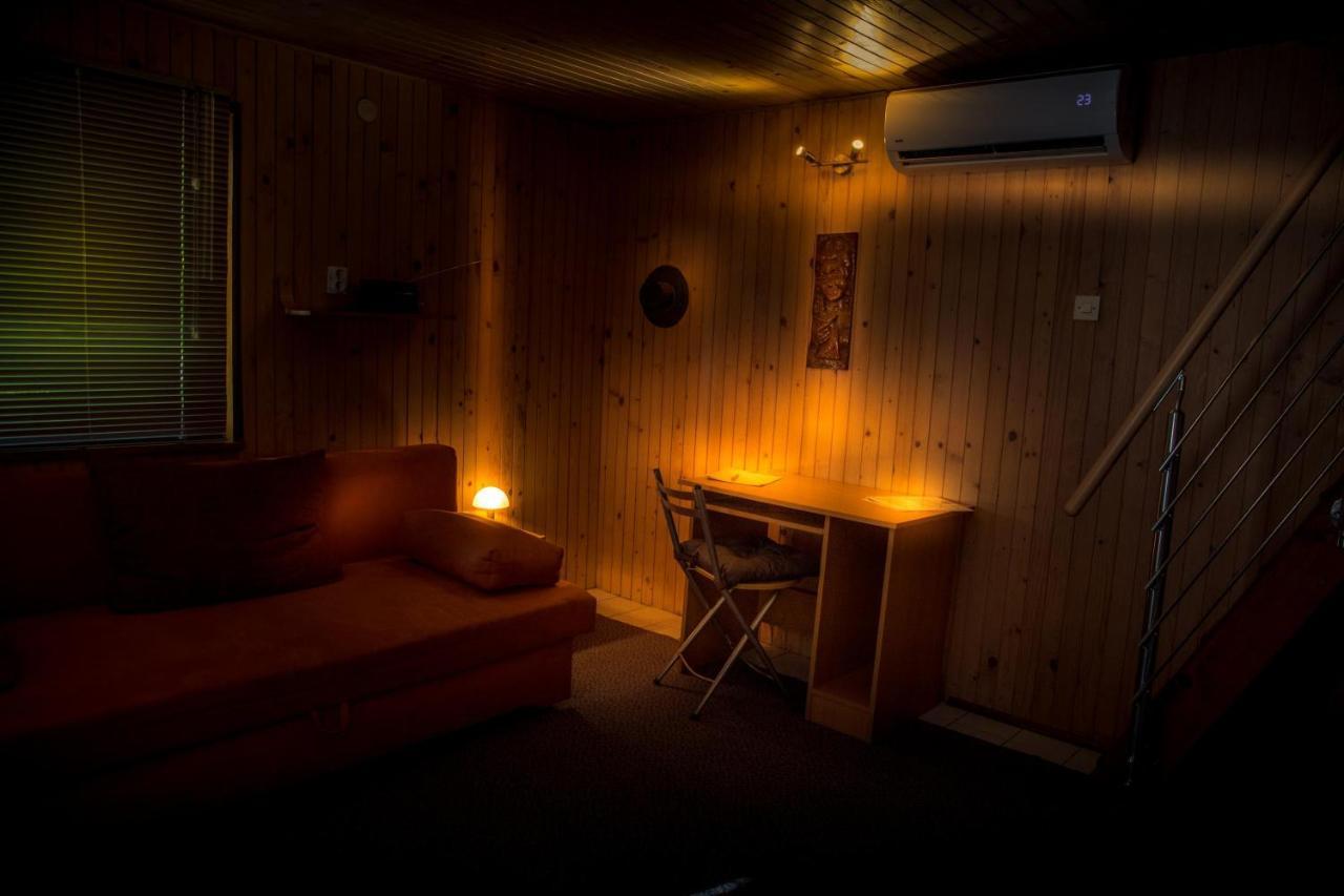 Kuca Za Odmor, Ferienhaus, Holiday Home Rugas Orahovica Dış mekan fotoğraf